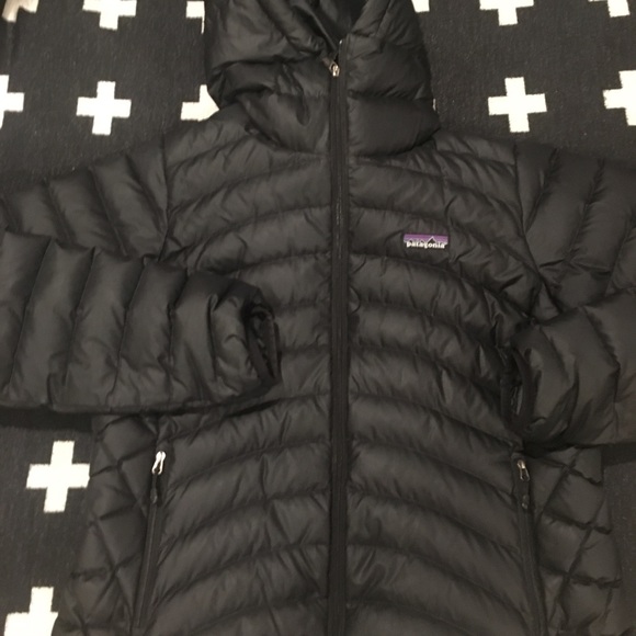 Patagonia Jackets & Blazers - 💕Patagonia Women's Down Sweater Hoody